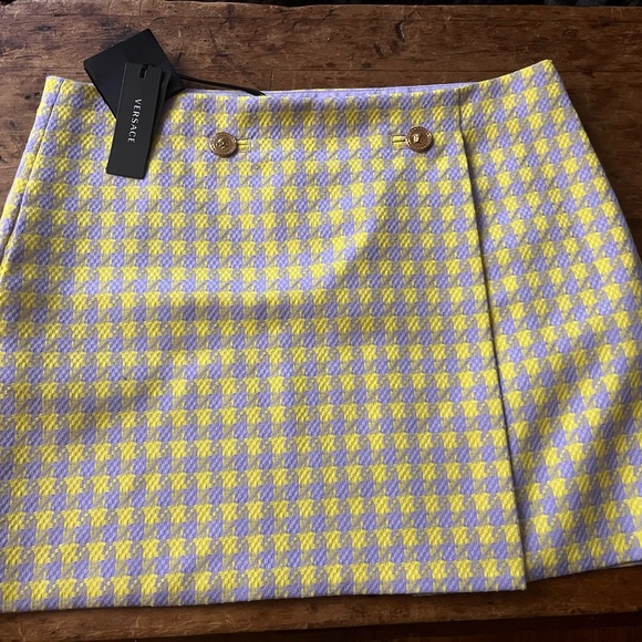 Versace skirt - Picture 3 of 6